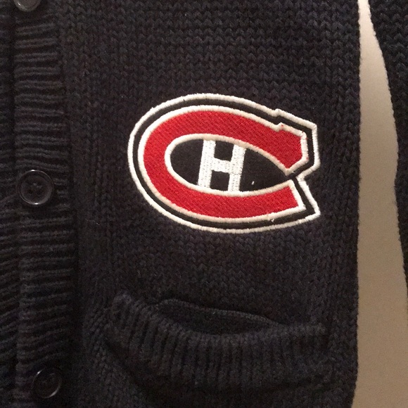 Old time hockey sweater - Picture 2 of 8